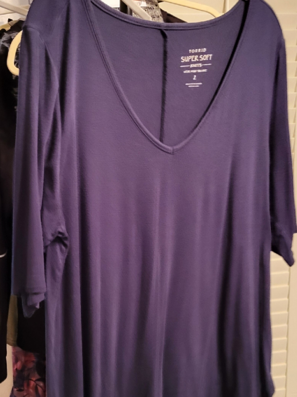 torrid Navy Super Soft V-Neck Top 24"w X 31"L